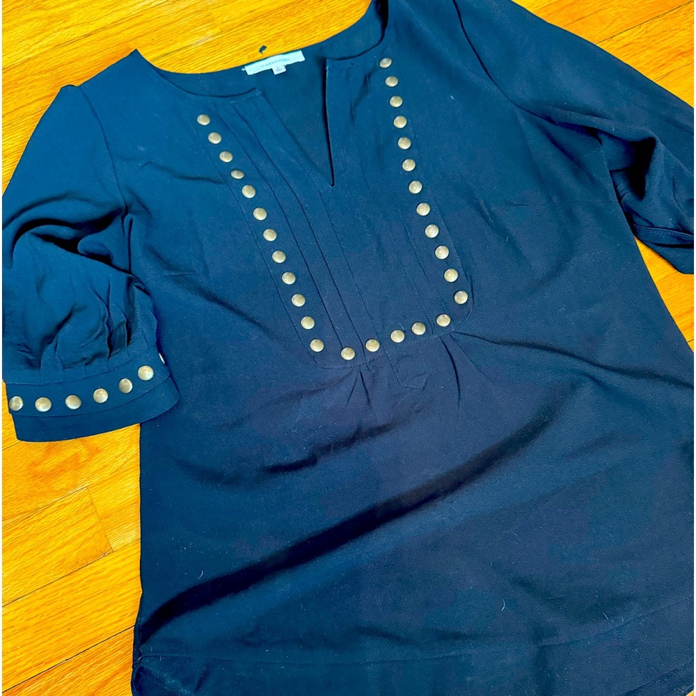 Black 3/4 sleeve top with rivets design